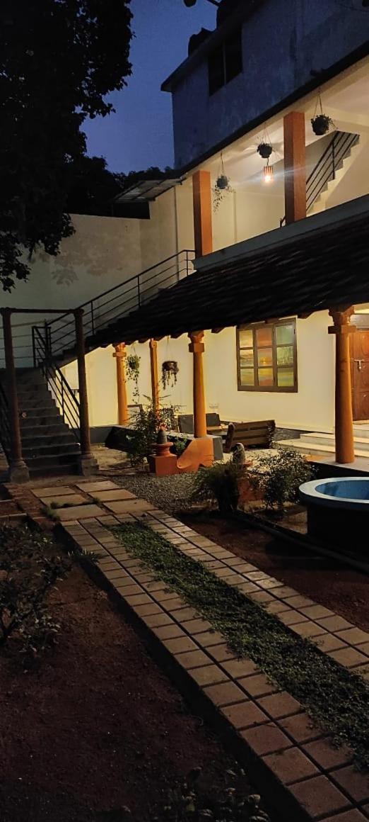 Vedha Ayurvedic Panchakarma Treatment Centre Hotel Alappuzha Kültér fotó