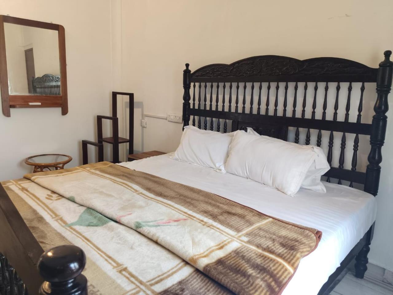 Vedha Ayurvedic Panchakarma Treatment Centre Hotel Alappuzha Szoba fotó